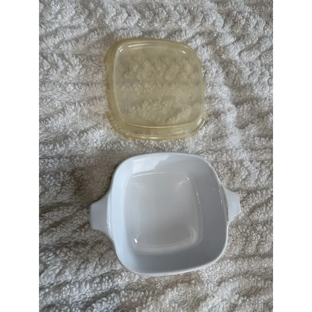 Vintage Corning Spice of Life P-41 -B‎ 1 3/4 Cup Casserole Dish with Plastic Lid